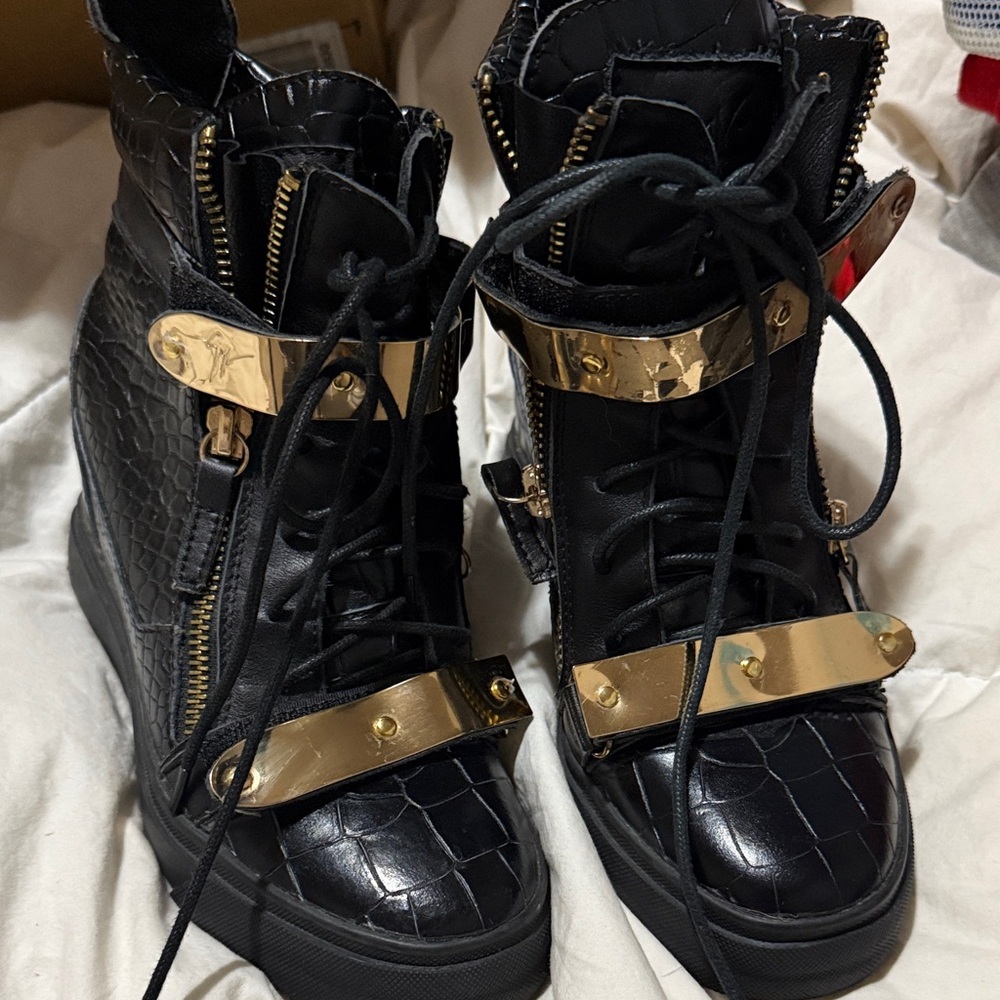 Giuseppe Zanotti Women Black Leather High Top Gold Wedge Sneakers Boots 35 /4.5